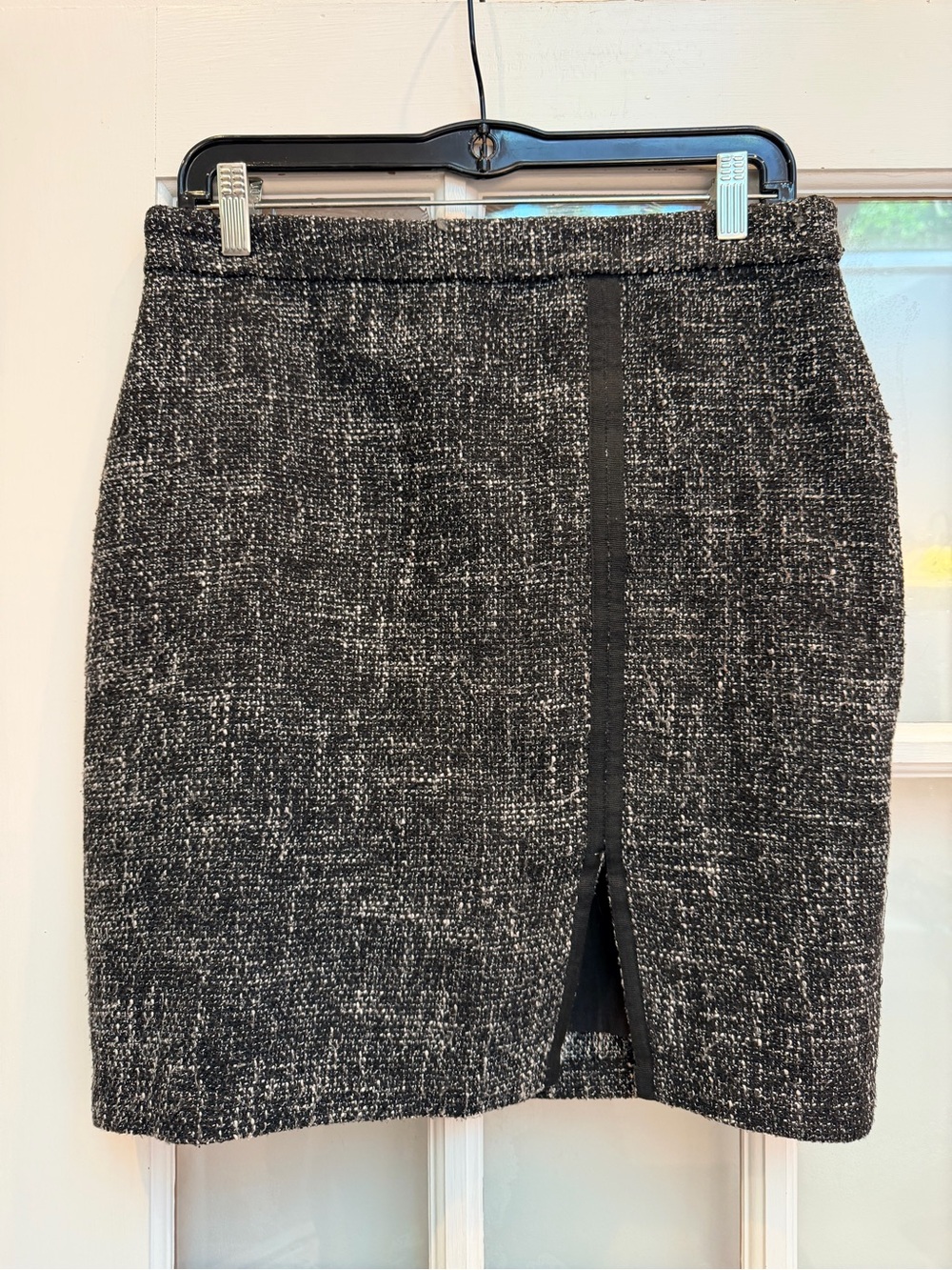 Vintage Barneys New York Chic Y2K Black Tweed Skirt Front Slit Size 4 Small